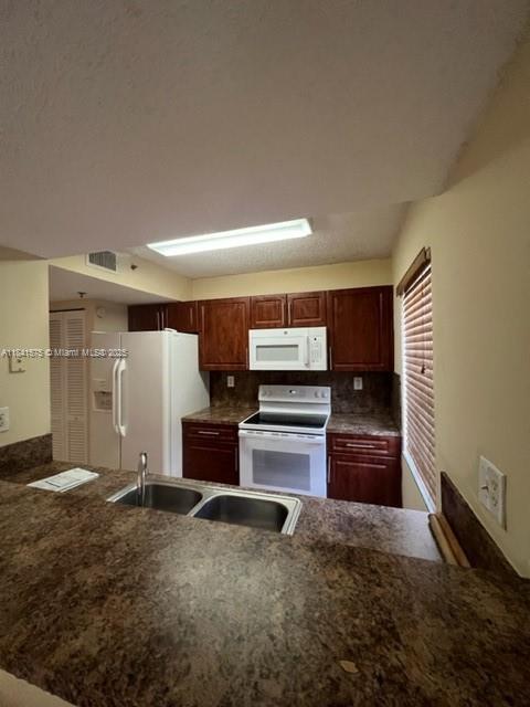 Photo - 210 Riviera Cir