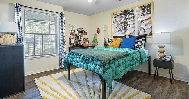 Model-Bedroom-02-On20-Gainesville-FL-6
