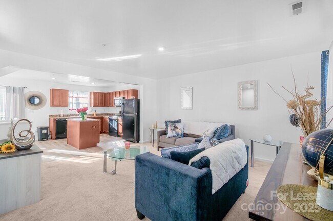 Photo - 2715 Sydney Overlook Ln