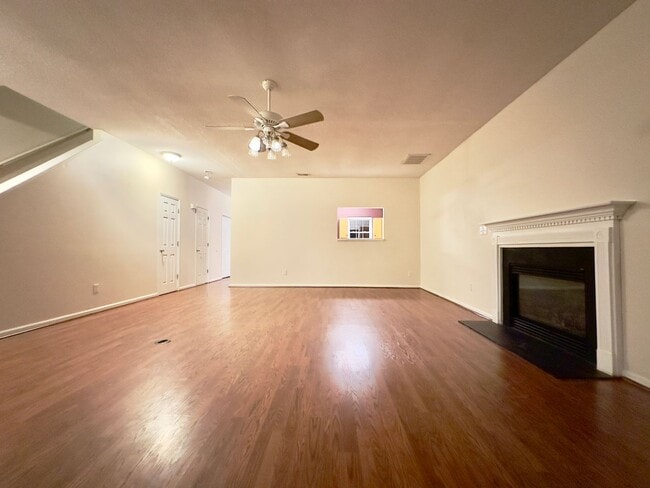 Photo - Charming Townhouse in Prime Morrisville Location!