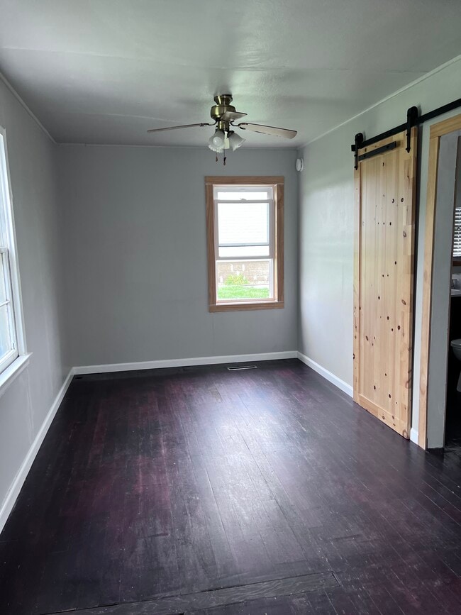 Photo - 639 S Main Ave