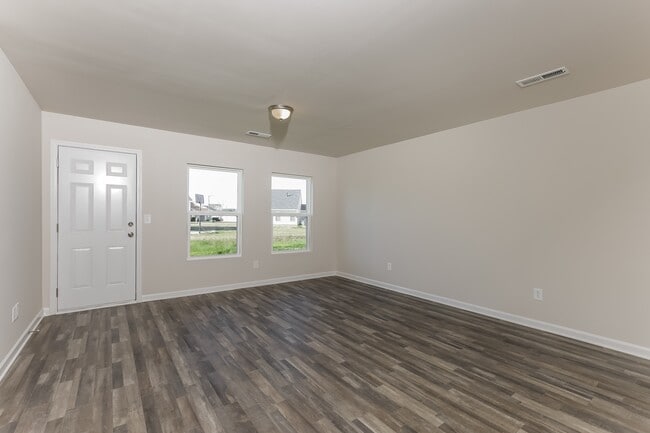 Photo - 1433 Centipede Dr