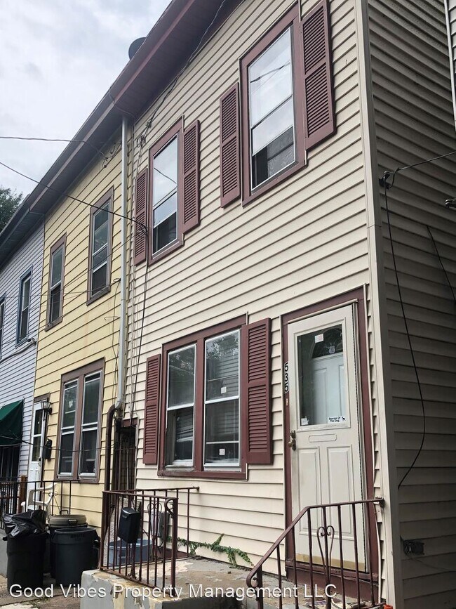 3 br, 1 bath House - 535 Lamberton St - 3 br, 1 bath House - 535 Lamberton St