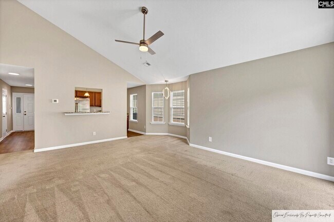 Photo - 152 Springhaven Dr