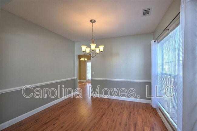 Photo - 823 Terrace Creek Dr