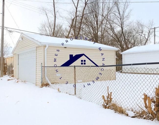 Building Photo - 15510 Spring Garden St