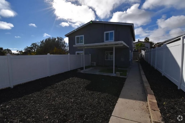 Building Photo - 880 41st St Rental