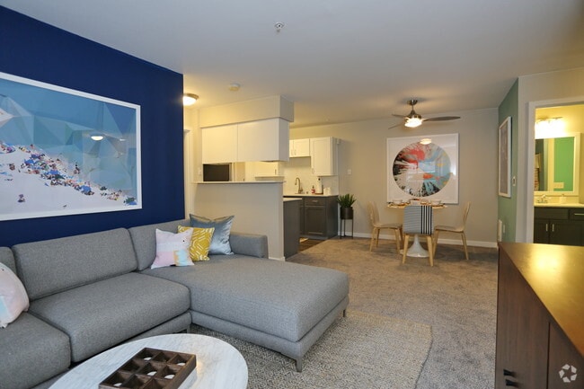 Photo - CARVEL HARBOUR POINTE