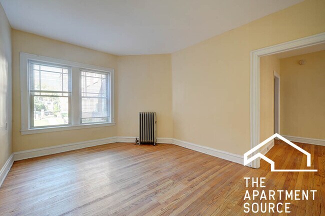 Photo - 1333 W Touhy Ave Unidad 1E