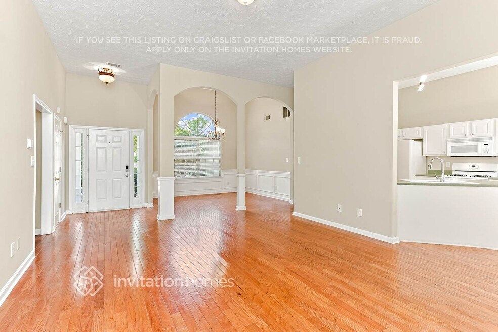 2405 Pemberton Point