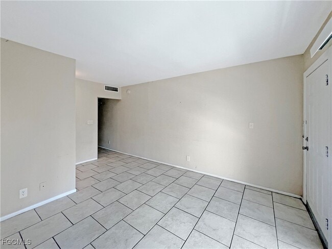 Photo - 1852 Golf View Ave Unidad 35