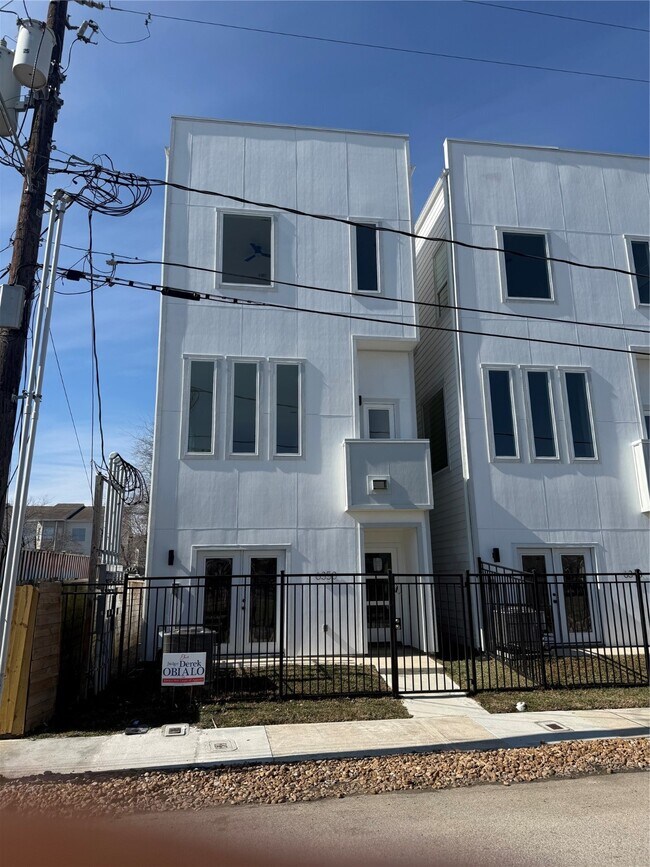 Photo - 6350 Culberson St