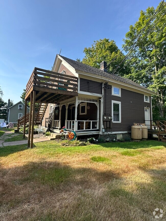 Building Photo - 22 N Main St Unit 2 Rental