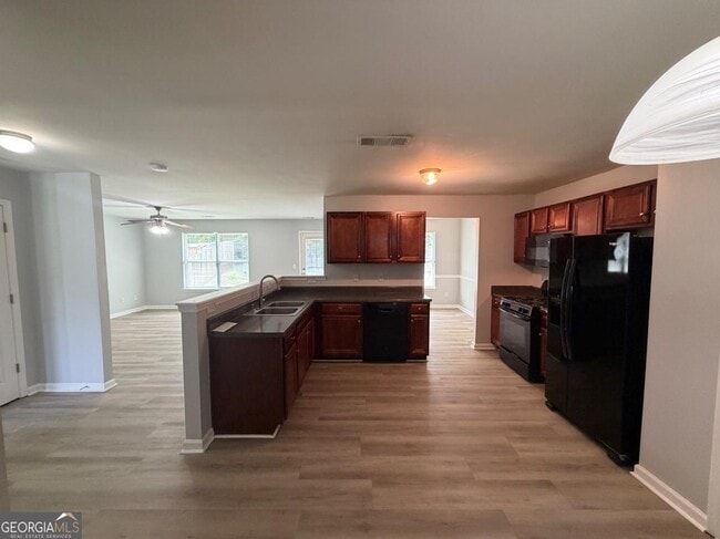 Photo - 7279 Laurel Creek Dr