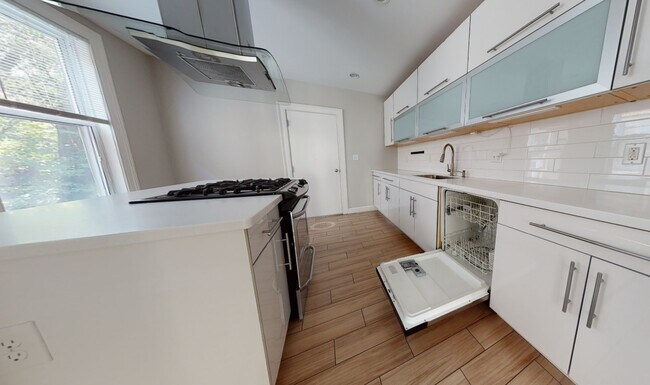 Photo - 20 Marie Ave Apartments Unit 2A