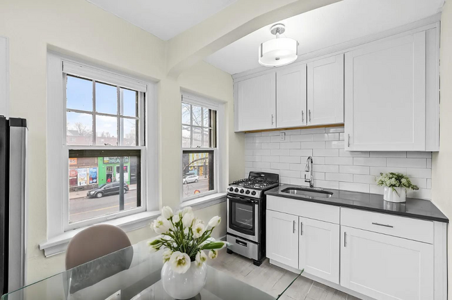 Building Photo - The Leetonia Rental