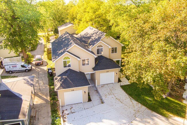 Photo - 119 N Dole Ave
