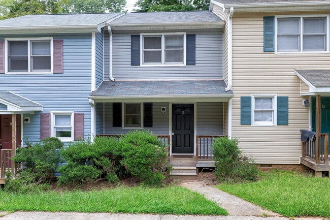 Building Photo - 5544 Kaplan Dr Unit B Rental