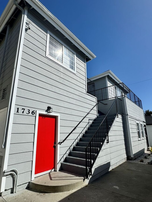 Building Photo - Charming Ground-Floor Apartment in Gated Community Unit 1736  1