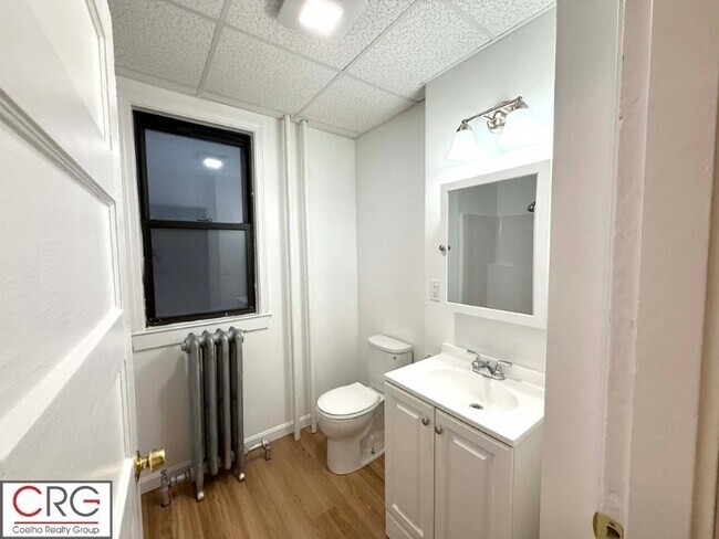 Photo - 19 University Rd Unit 1