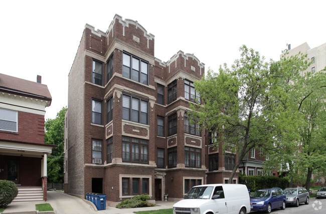 Building Photo - 5128-5132 S. Cornell Avenue