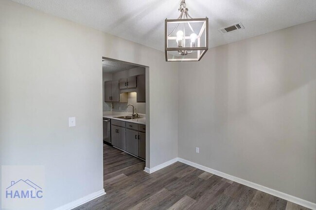 Photo - 1103 Ballard Dr