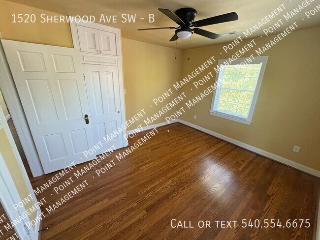 Photo - 1520 Sherwood Ave SW Unit B