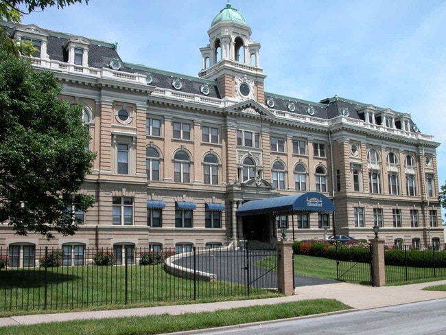 Building Photo - 803 E 6th St Unit 403