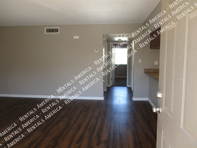 Photo - 1350 N 85th Pl