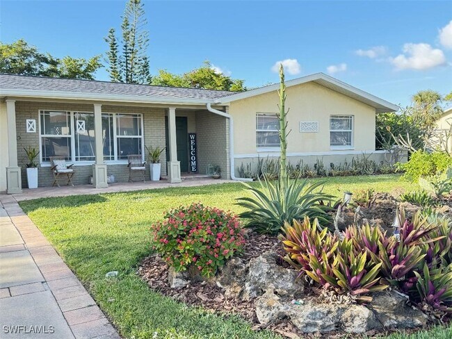 Building Photo - 4528 Country Club Blvd Rental