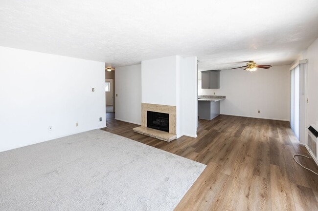 Photo - 716 Saturn Ave Unit #1