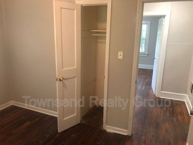 Photo - 2143 Culp Cir
