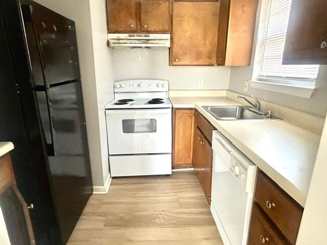 Photo - 2223 Jonathan Dr NW Unit 2223 Jonathan Dr. D