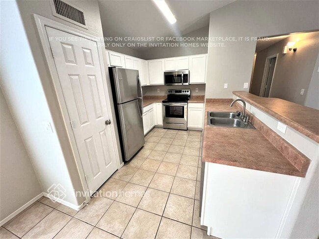 Photo - 14702 N 124th Ln