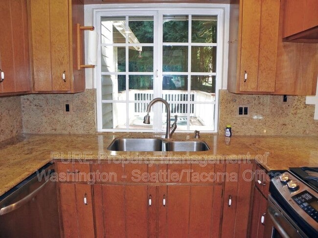 Photo - 8313 71st St NW