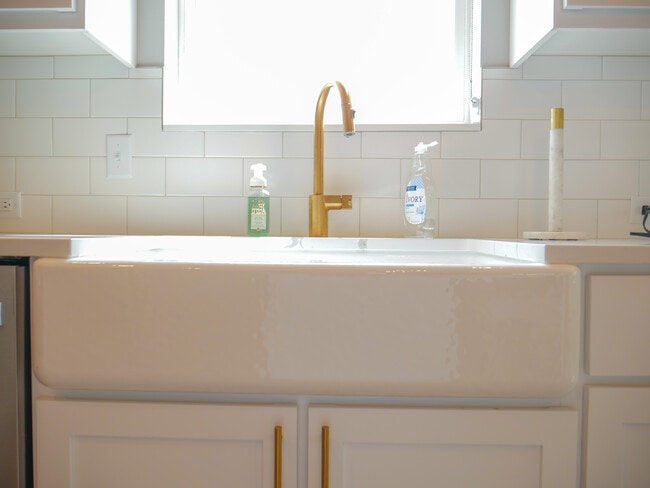 Photo - Crane Meadow