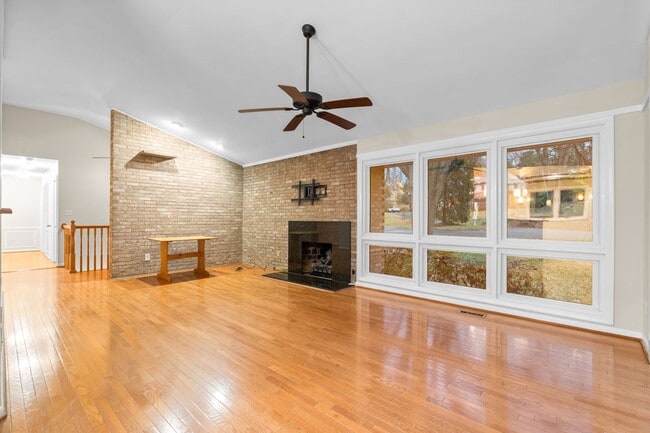 Photo - 4 Bed 3 Bath - Bethesda Single Family Home - Move In Ready