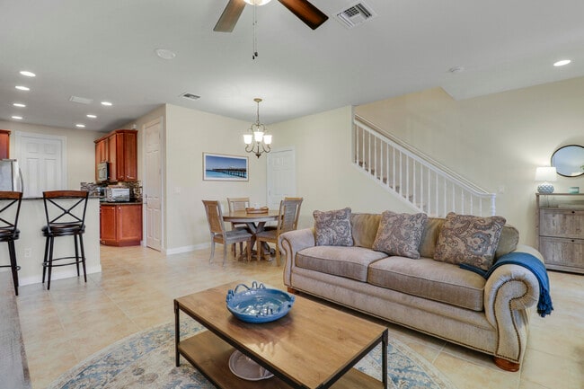 Photo - 1323 N Jeaga Dr