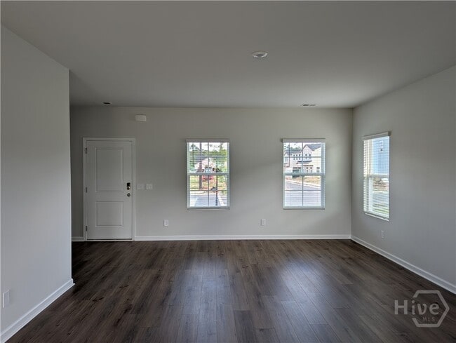 Photo - 115 Stillhouse Dr