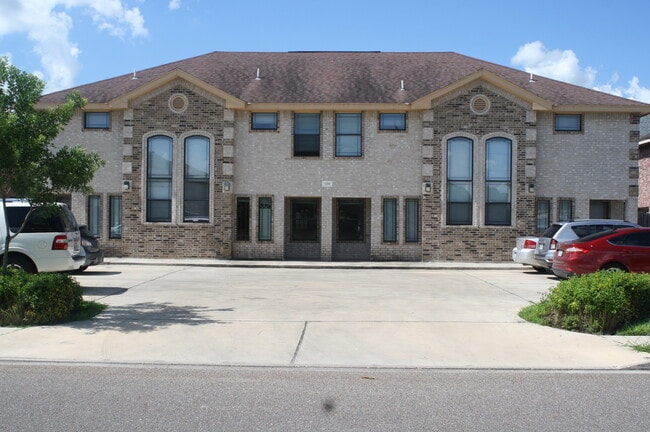 Photo - 1204 West Kiwi Unit apt B