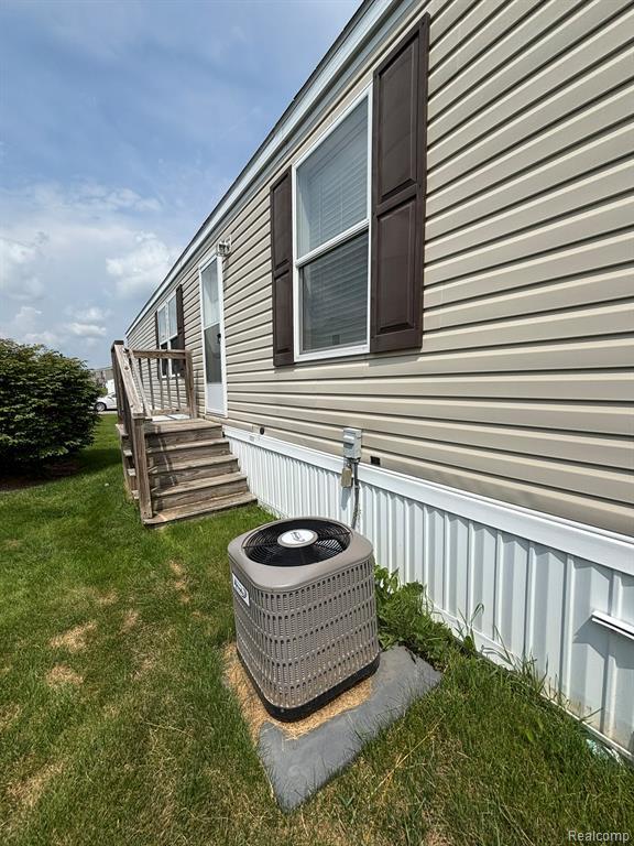 220 Pheasant Ln