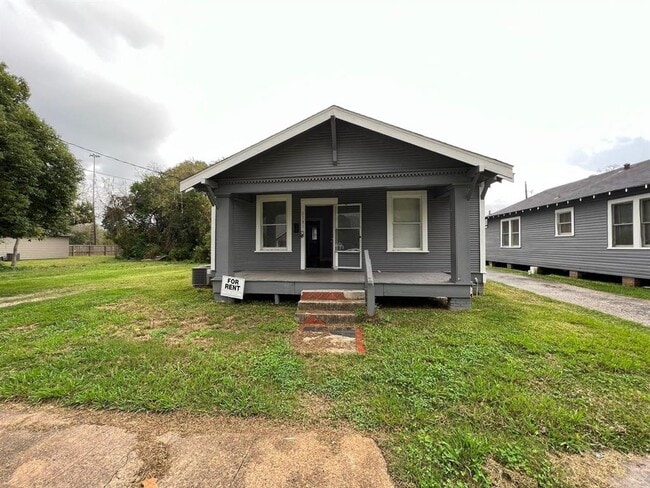 Building Photo - 2781 Sabine Pass Ave Rental