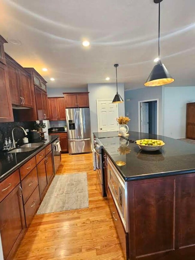 Photo - Short term lease - Eagle Idaho