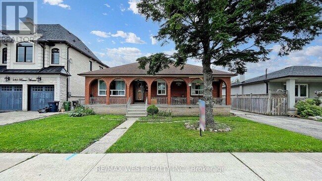 Photo - 139 Ranee Ave
