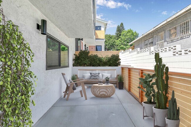 Photo - Experience Modern Echo Park Living with St...