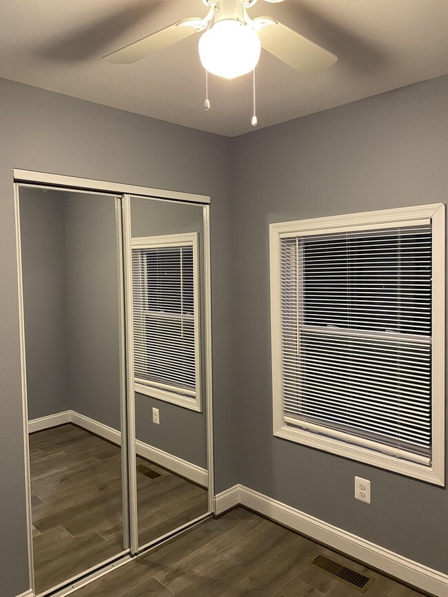 Photo - 6504 Armstrong Ave