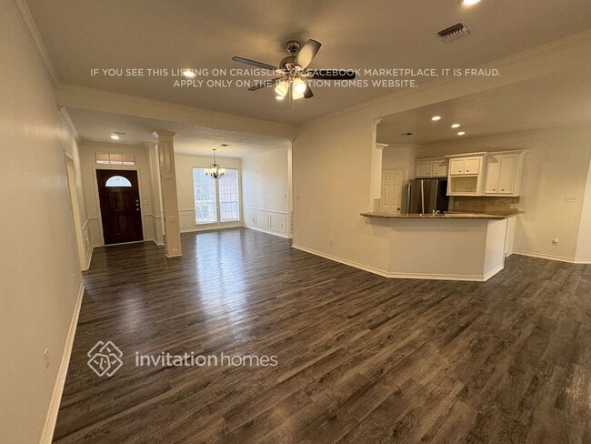 Photo - 3227 Hemingway Dr