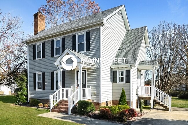 Photo - 3 Bedroom Pet-Friendly Home in Raleigh, NC with Main Street Renewal
