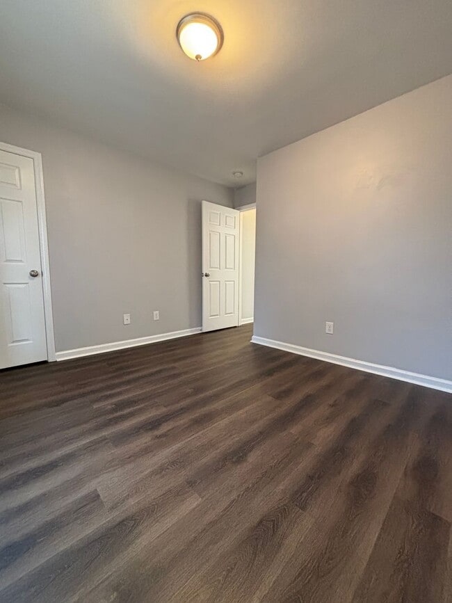 Photo - 265 Harmon Ln