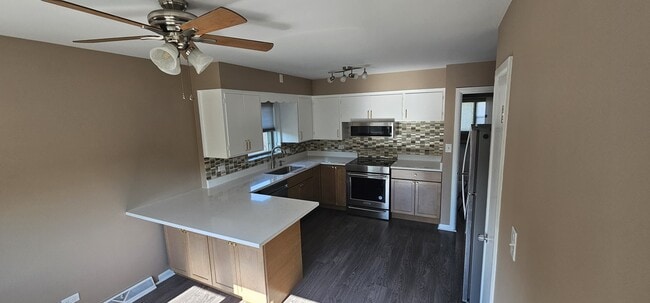 Photo - 9342 S Springfield Ave Unit Apt 2